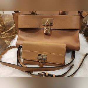 G by Guess handbag